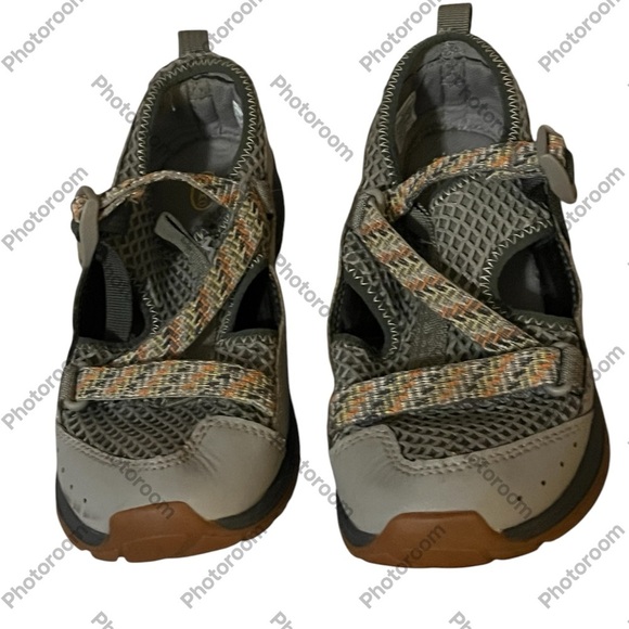 Chaco Odyssey Shoes Sz 2 - Picture 1 of 13
